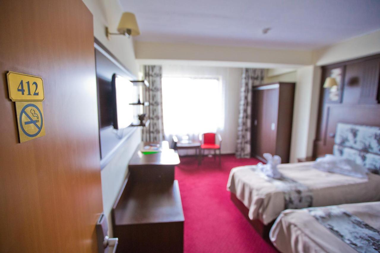 Hotel Piemonte Predeal Zewnętrze zdjęcie